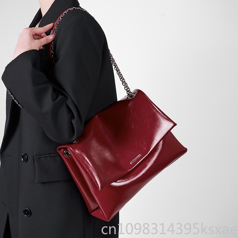 여성용 체인 토트백, 정품 가죽, 노트북 수납공간, 업 - Leather Work Bag Laptop 리뷰 및 가격